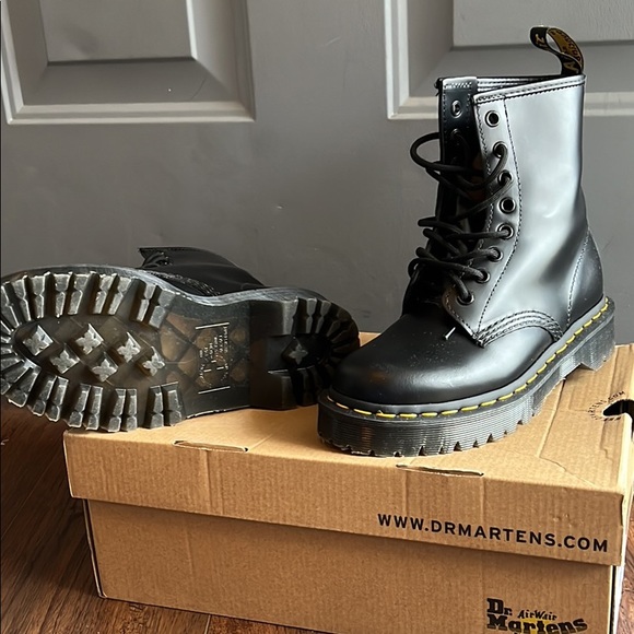 Dr. Martens Shoes - 1460 Bex black smooth dr. Marten boots size US women 5